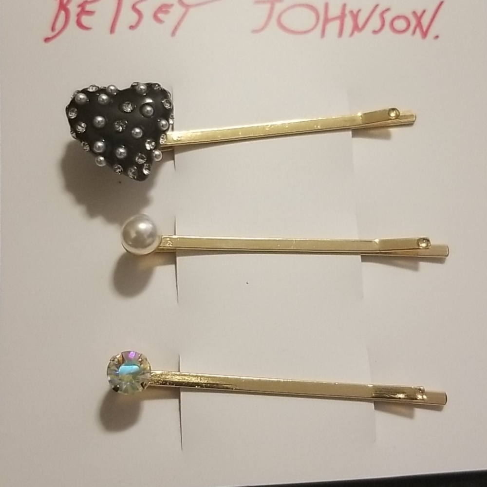 Betsey Johnson Hair Clips